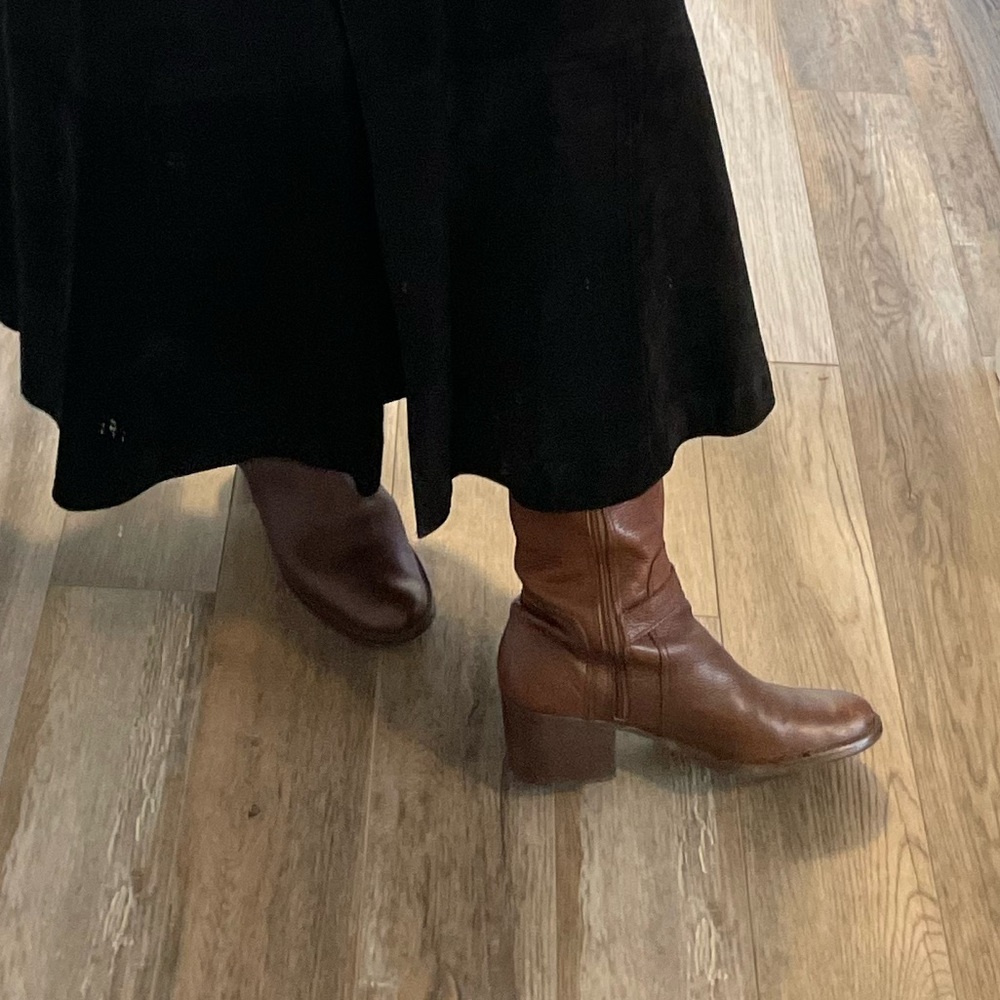 Brown Leather Knee-High Boots - Picture 10 of 11